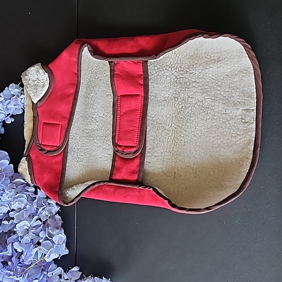 Petrageous Designs Red Sherpa Dog Jacket Size Large NWT - Picture 3 of 8